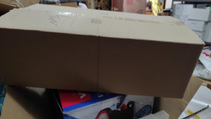 Retro Nostalgic Violin Décor – Musical Instrument Ornament