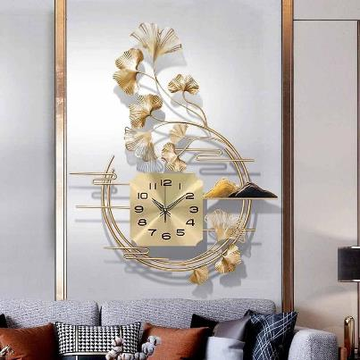 Wall Clock Décor
