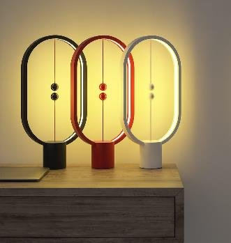 Heng Balance LED Magnetic Desk Lamp – USB Charging