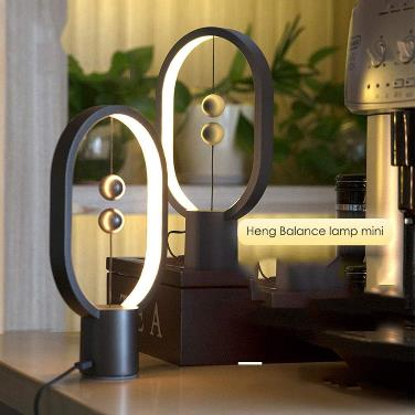 Heng Balance LED Magnetic Desk Lamp – Small, USB Charging