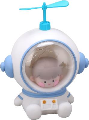 Cute Spaceman Night Light – Astronaut Ornament