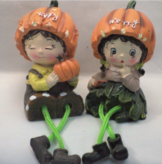 2pcs Couple Hanging Legs Figurines – Mix Design