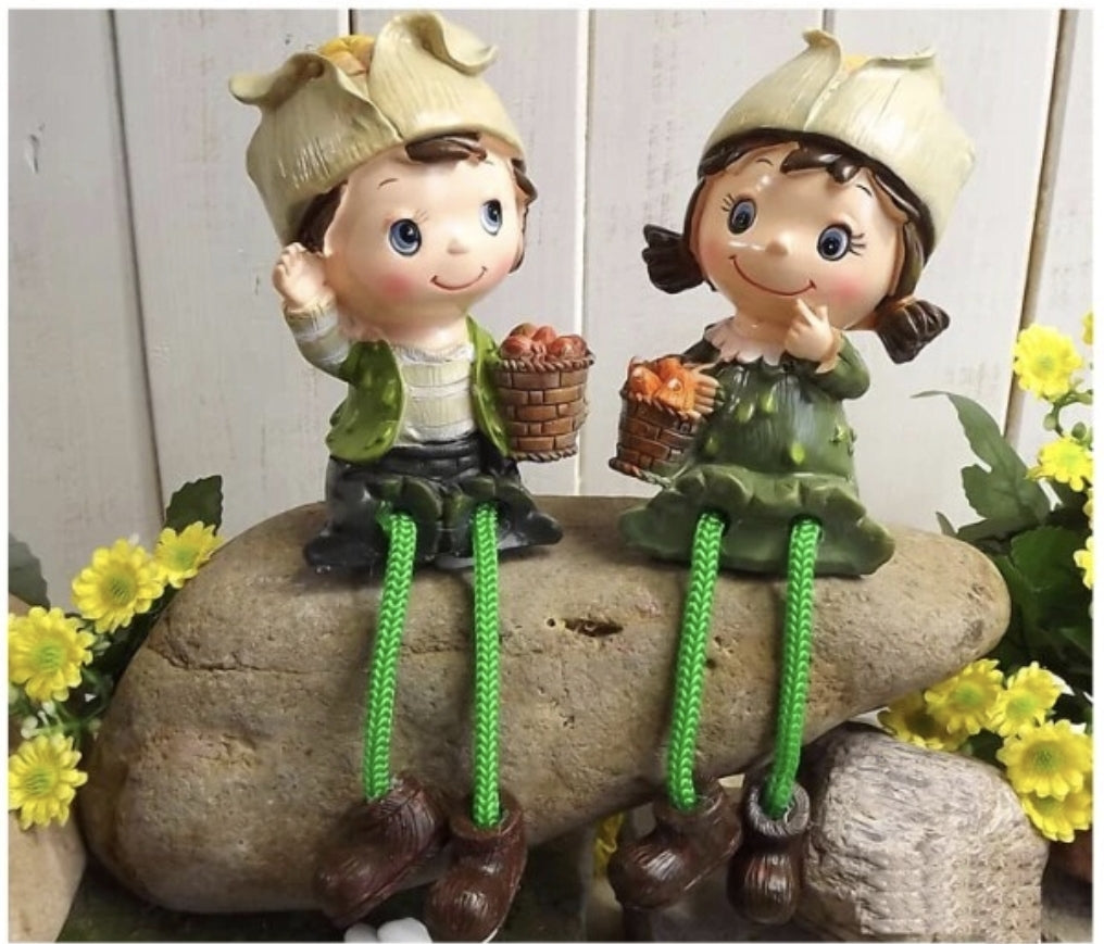 2pcs Couple Hanging Legs Figurines – Mix Design