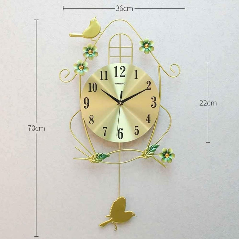 Wall Clock Décor
