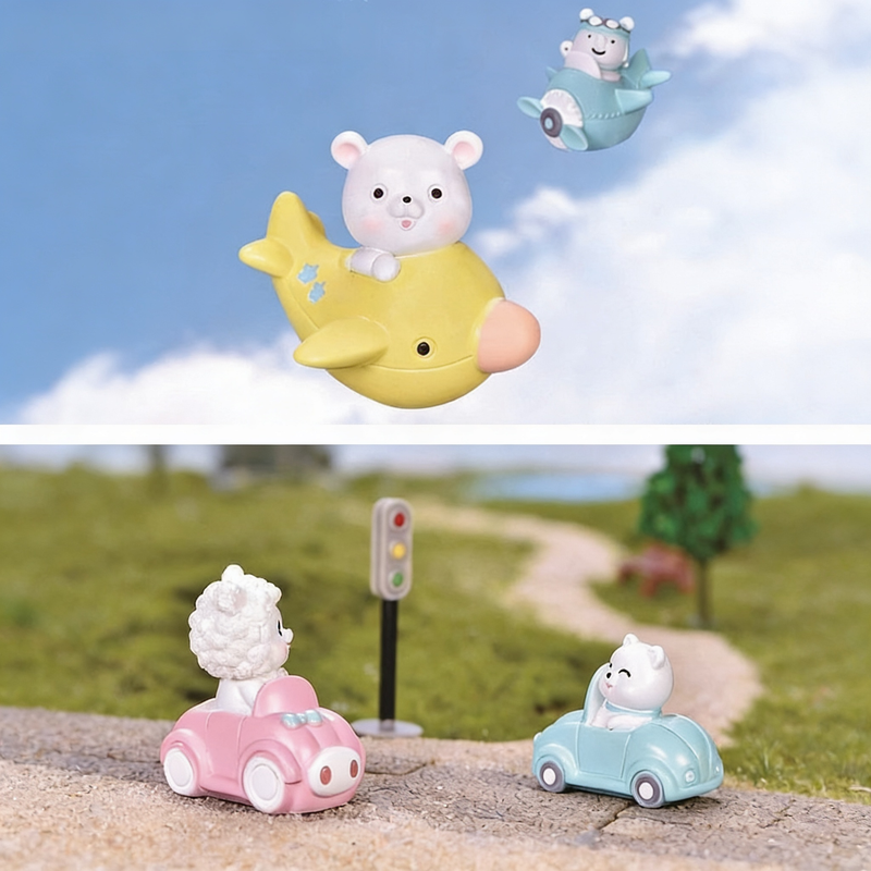 Small Kitty Showpiece