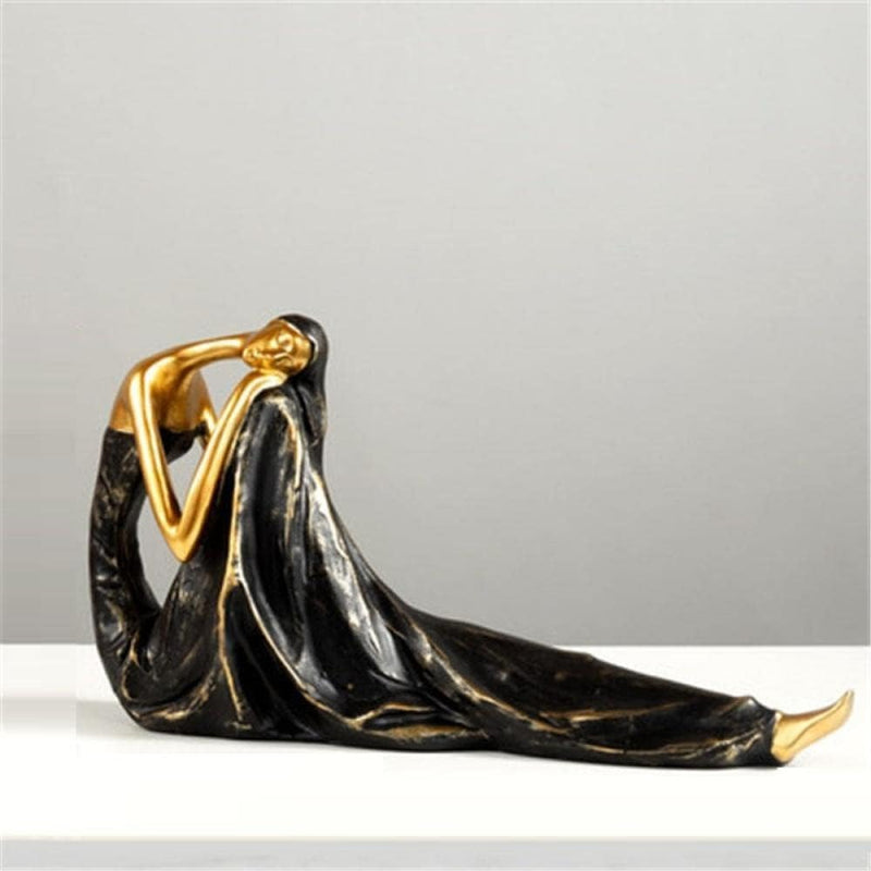 Nordic Beautiful Girl Statue – Resin Ornament