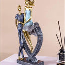 Couple Showpiece